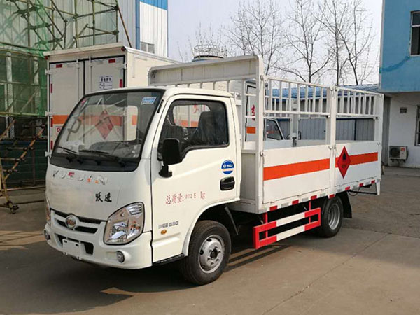 跃进3.3米汽油(蓝牌)气瓶车